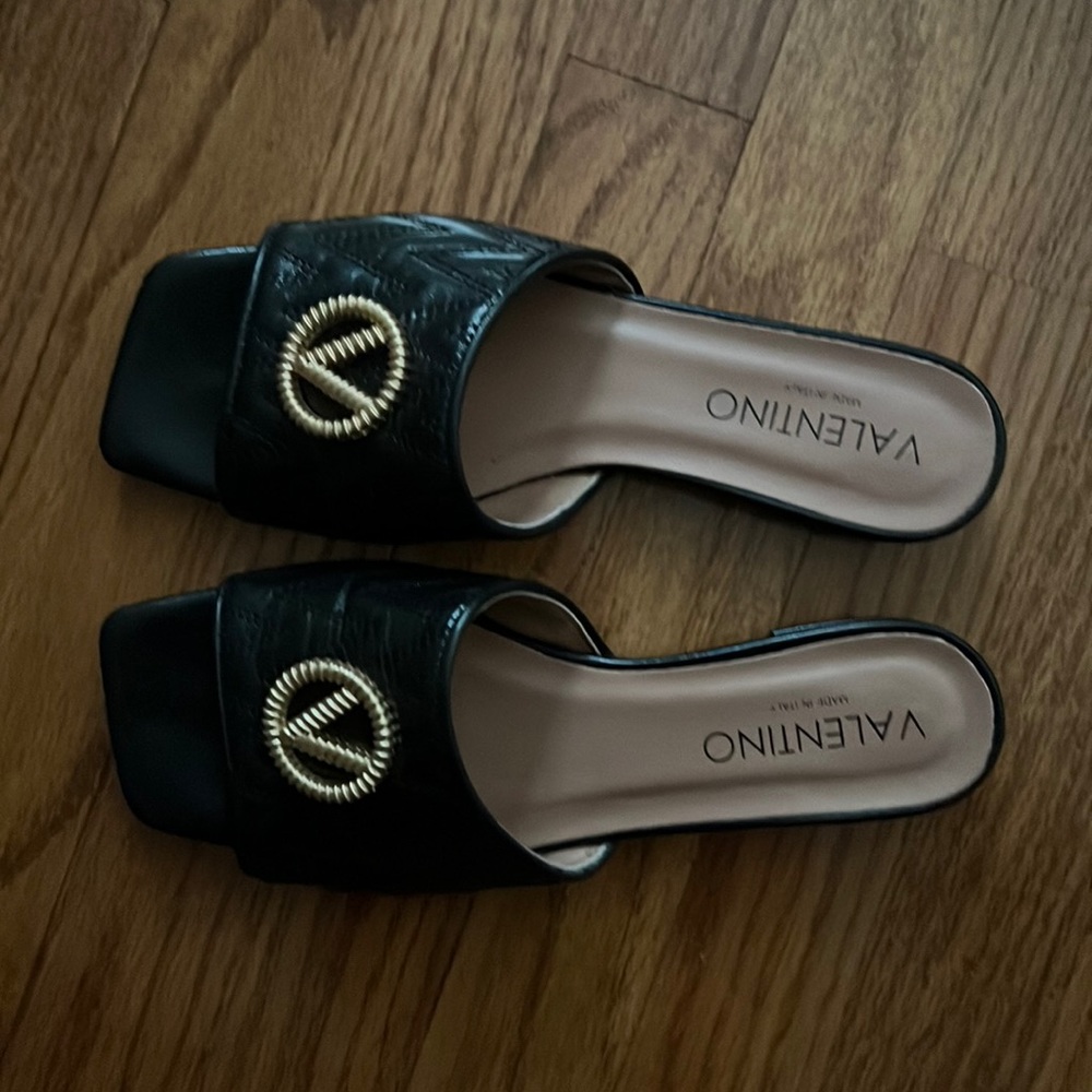 Valentino Black flats